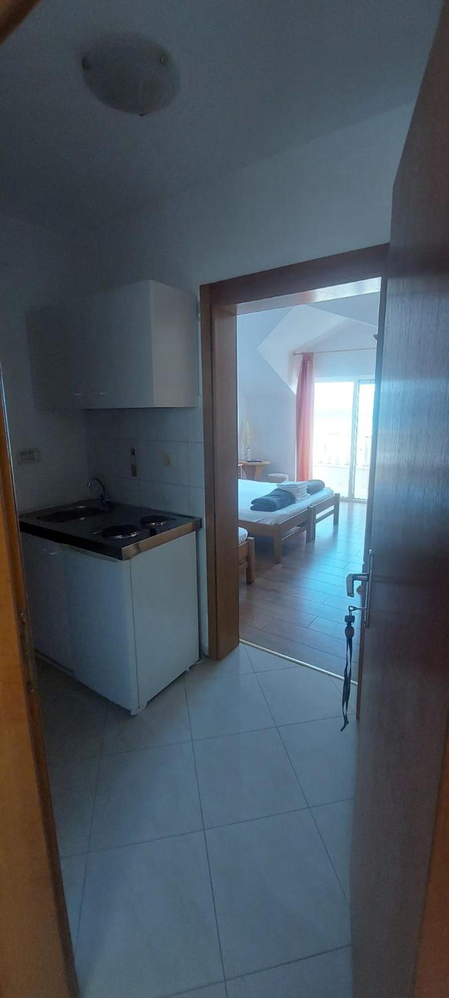 Apartments Ticinovic Omiš Esterno foto