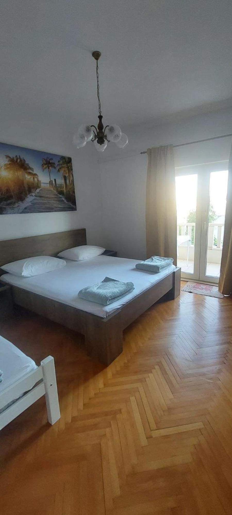 Apartments Ticinovic Omiš Esterno foto