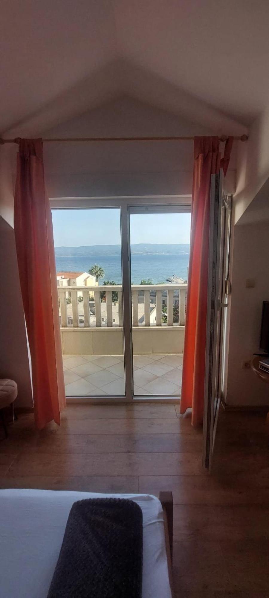 Apartments Ticinovic Omiš Esterno foto