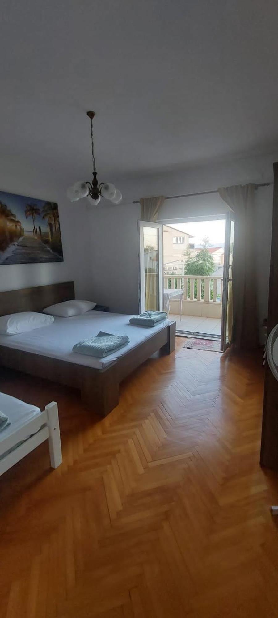 Apartments Ticinovic Omiš Esterno foto