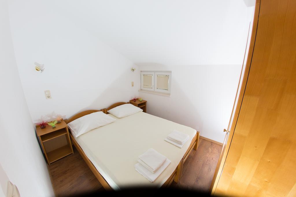 Apartments Ticinovic Omiš Camera foto
