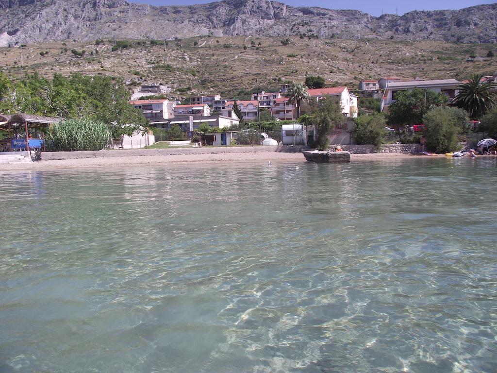 Apartments Ticinovic Omiš Esterno foto